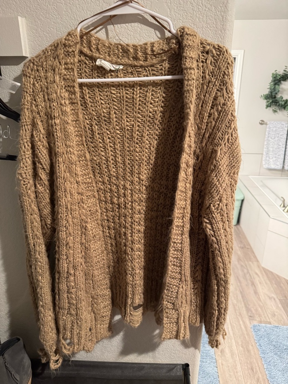 Love Riche Chunky Open-Front Cardigan in Tan